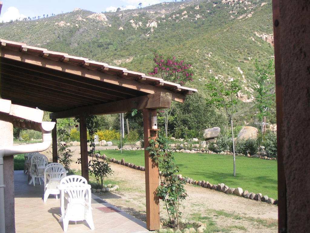 Ucciani L'Ogliastru B&B 외부 사진