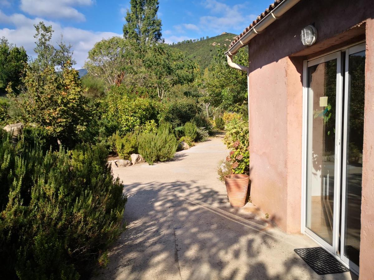 Ucciani L'Ogliastru B&B 외부 사진